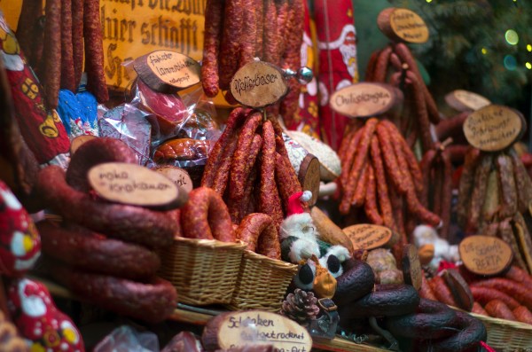 My favourite Brätwurst was the wild boar sold at stalls in the Christmas market. We spent most of our time eating and drinking. The mulled wine was a firm favourite, making us all feel very festive and warming us during the cold winters days and nights.